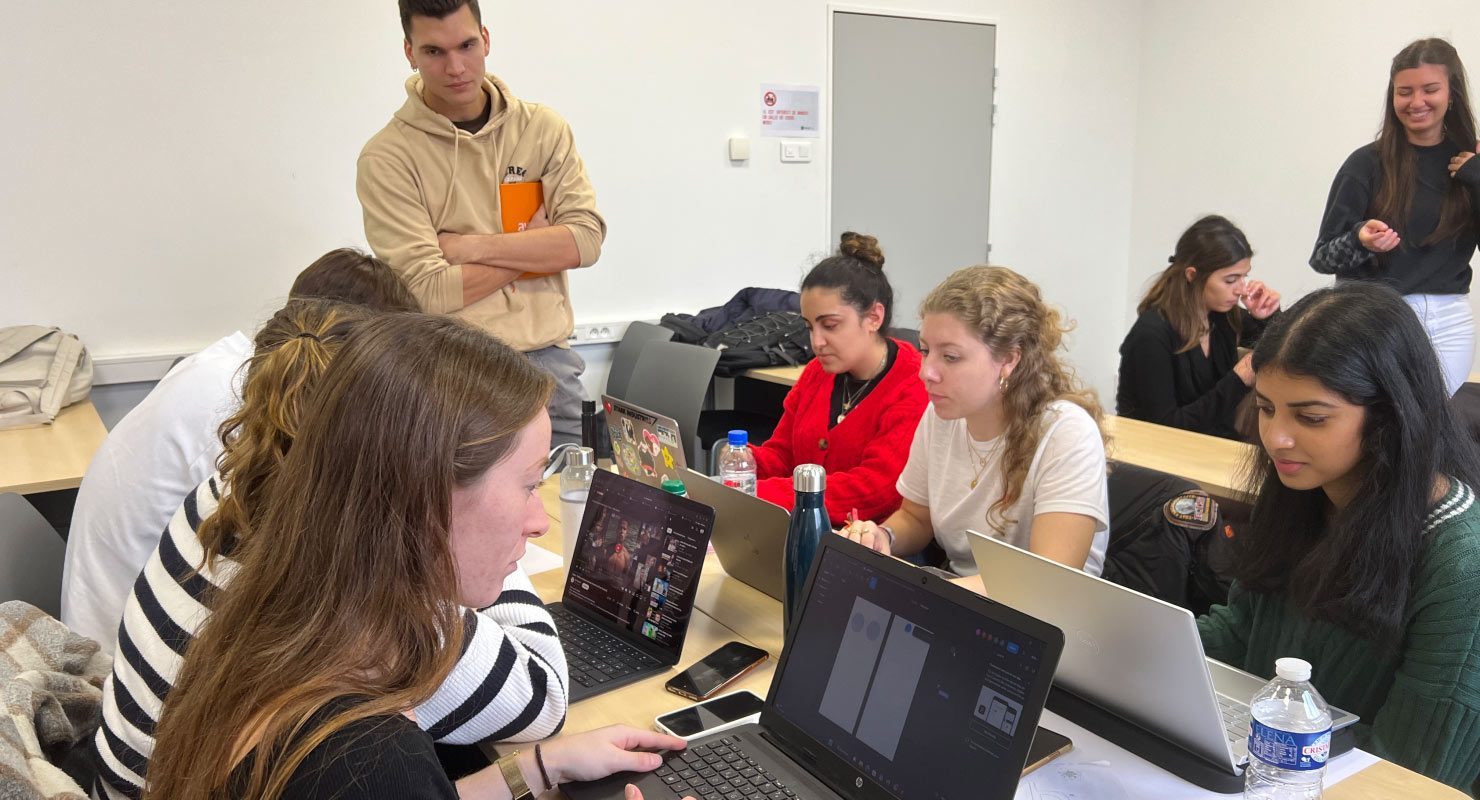 Hackathon la tech dans la rue ECE